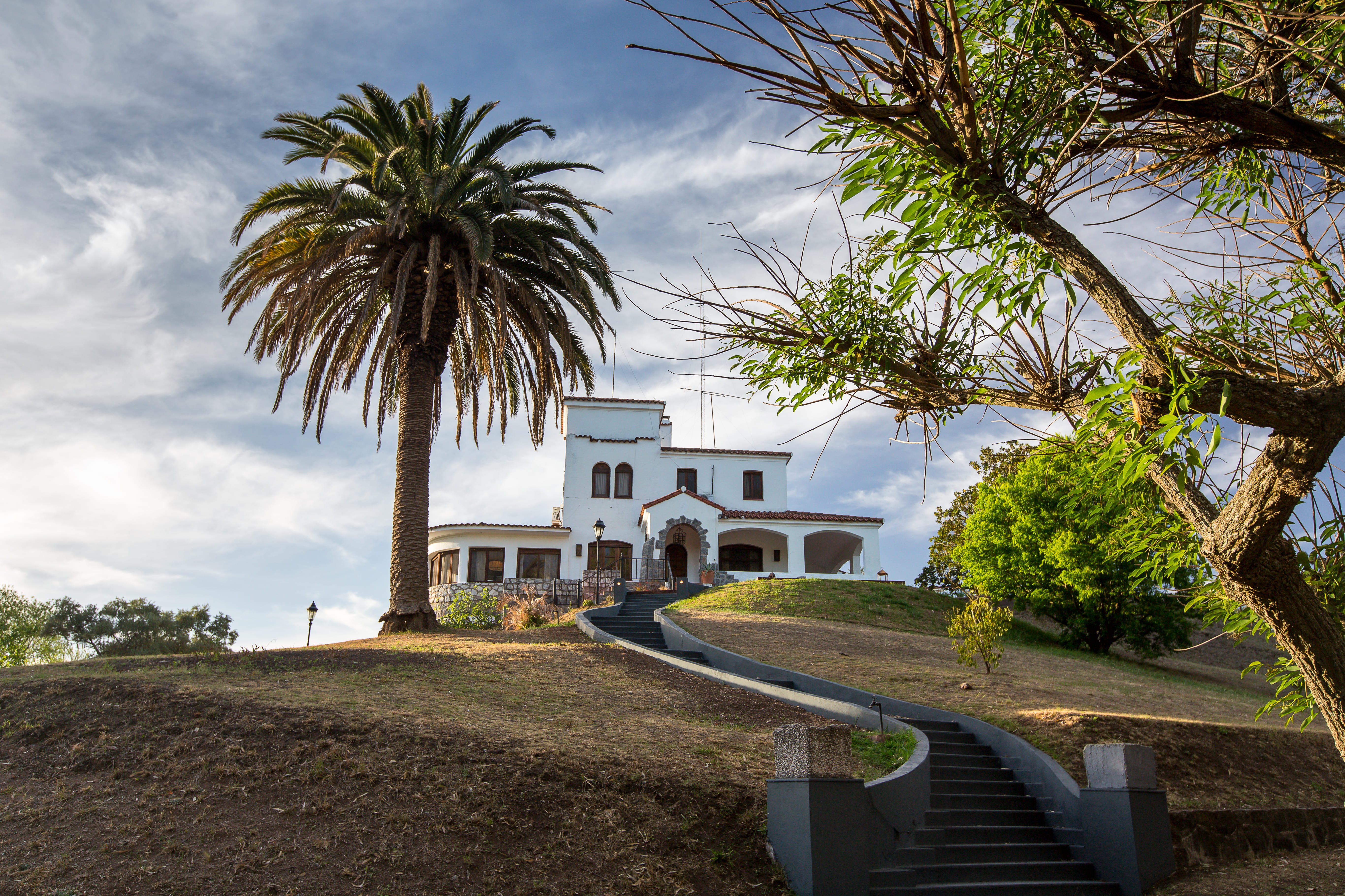 Sierra Verde House - Live | Escape | Invest